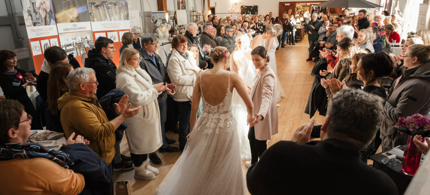 Alles, was zu einer stilvollen Hochzeit dazugehört, zeigen Experten am Sonntag, dem 19. Januar, in Dannenbergs Ostbahnhof.