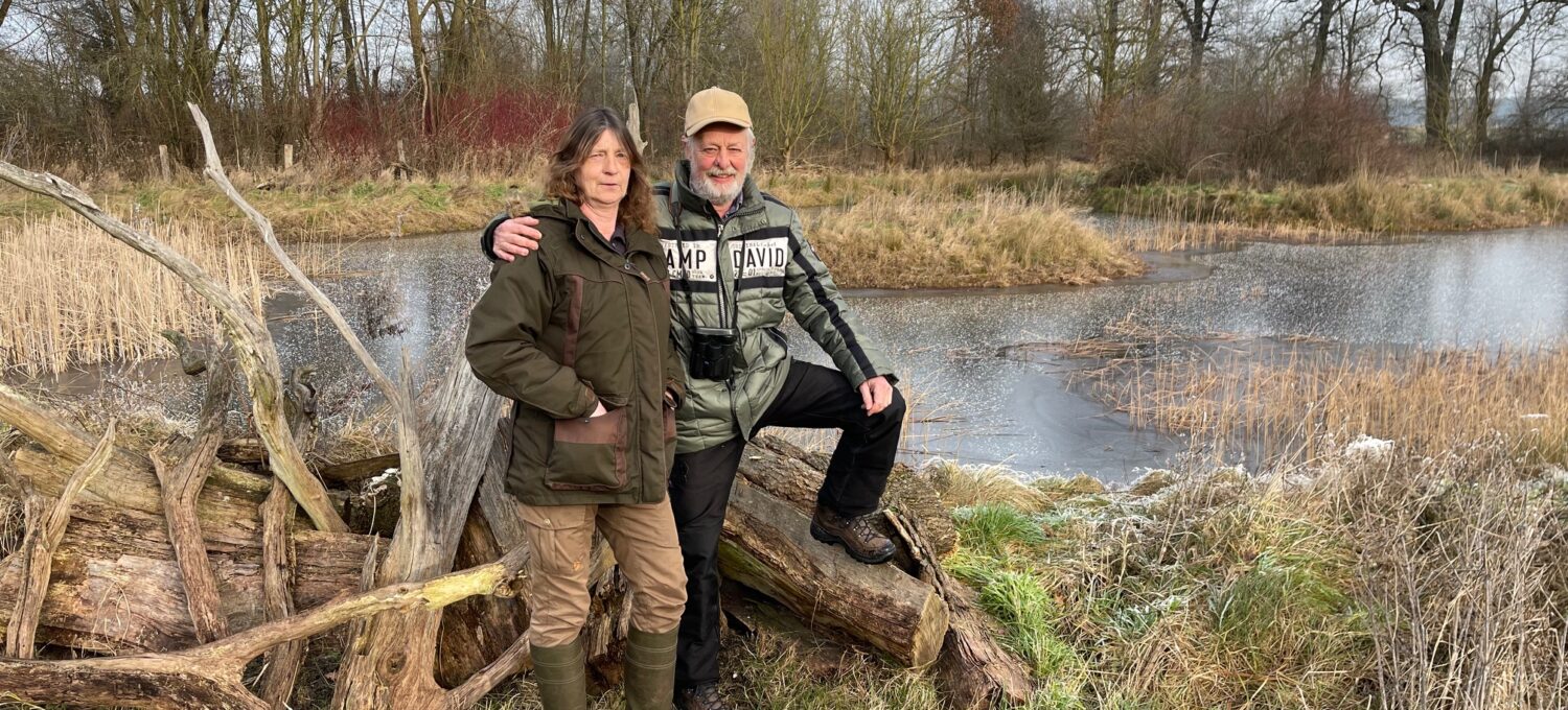 Gaby und Jürgen Zimmermann in ihrem eigenen Naturparadies.