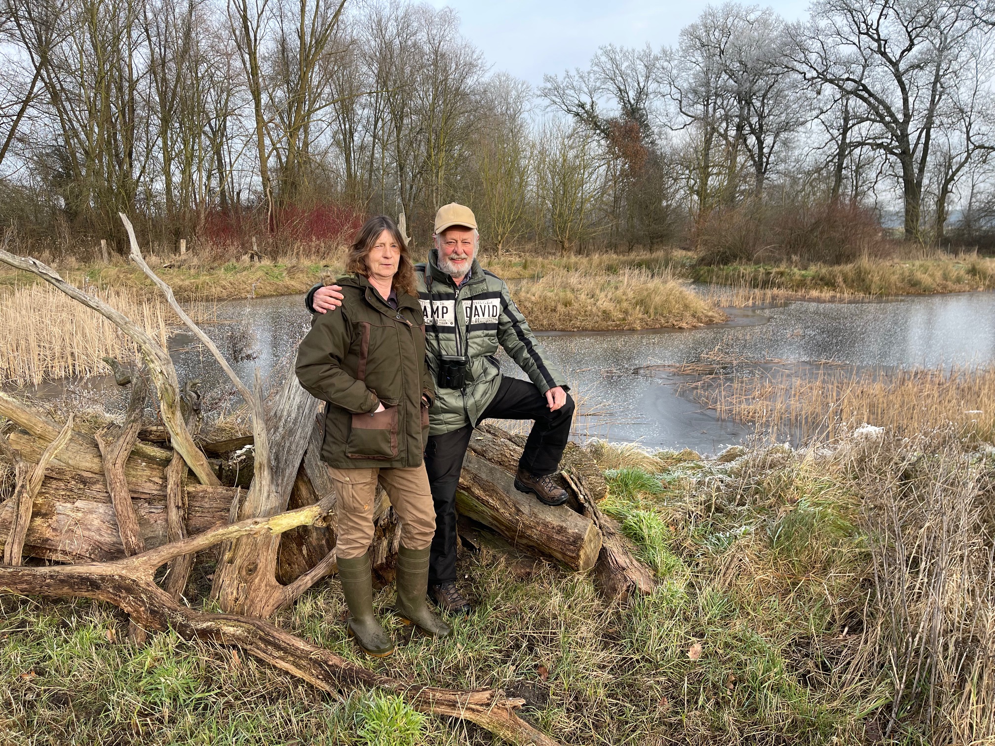 Gaby und Jürgen Zimmermann in ihrem eigenen Naturparadies.