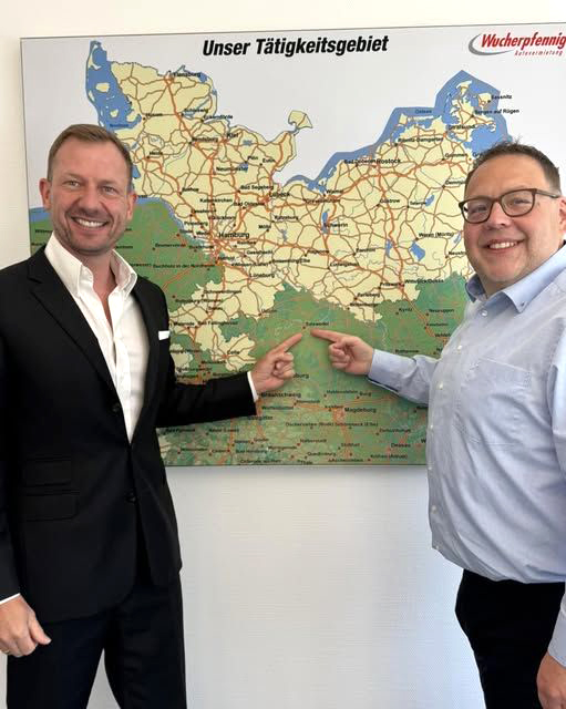 Geschäftsführer Matthias Krohn (links) und Oliver Stark bieten innovativen Service an.