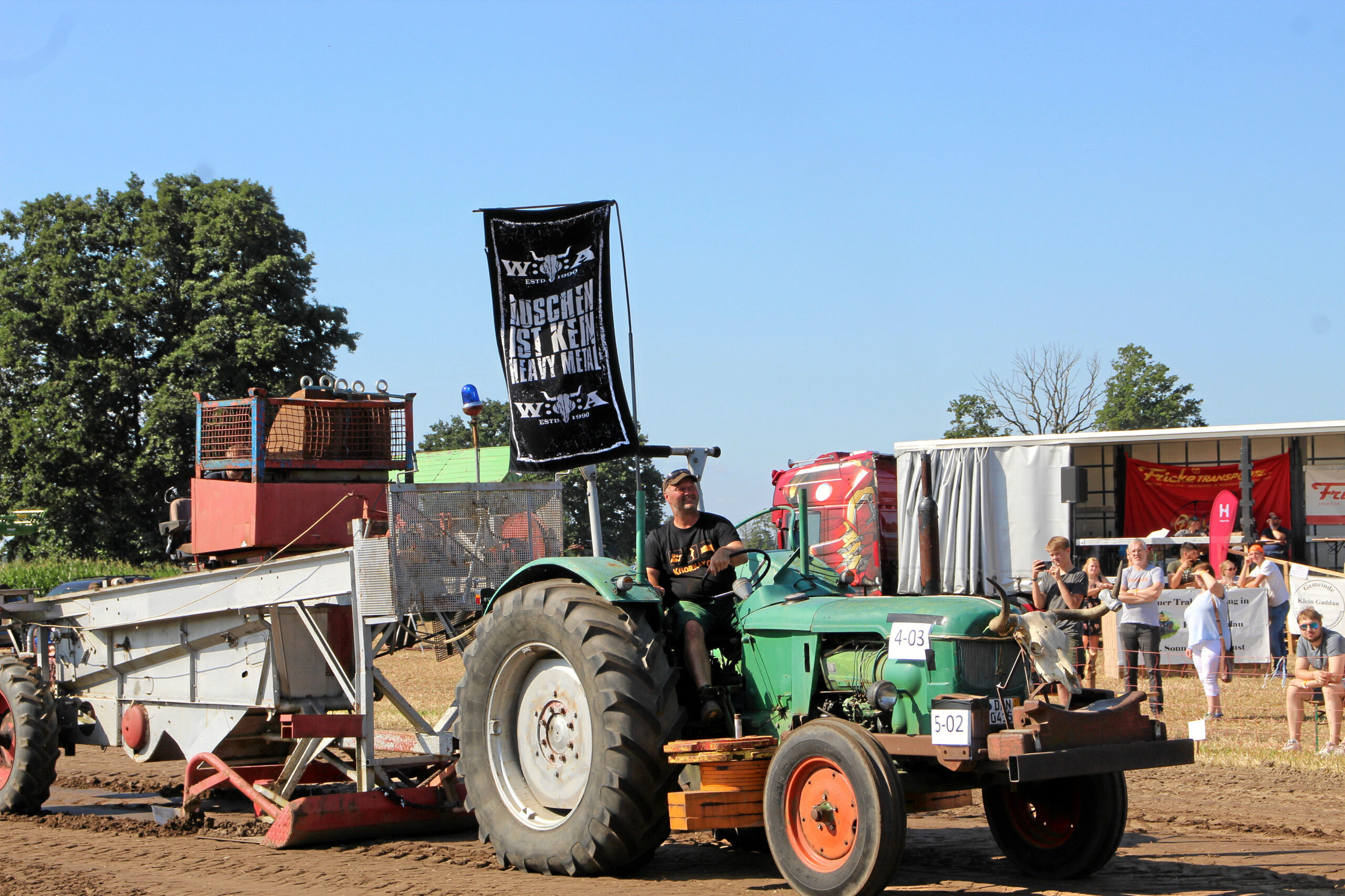 Traktorpulling Klein Gaddau