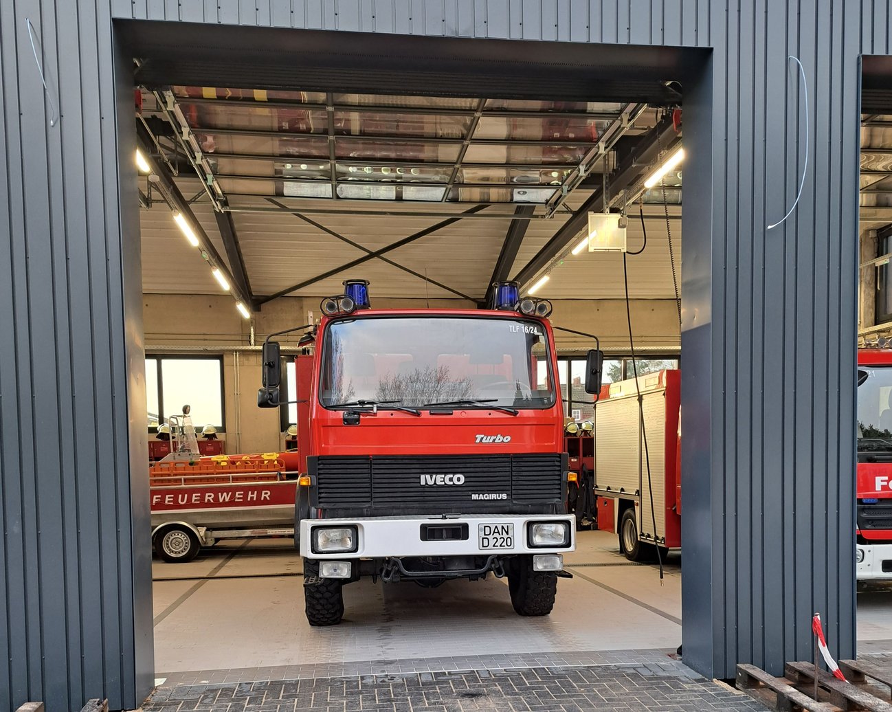 Seit Kurzem verfügt die FF Damnatz über ein Tanklöschfahrzeug vom Typ 16/24 Tr auf einem IVECO Magirus Fahrgestell.