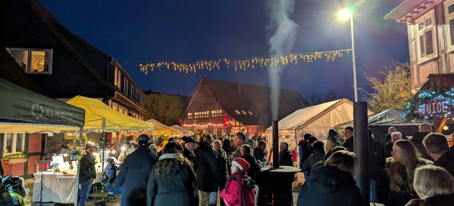 Klein, fein, festlich: Der Adventsmarkt in Clenze findet am Sonnabend, dem 29. November, statt. Foto: D. Schröder